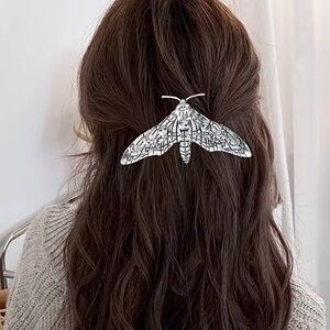 Silver Death Moth Hair Clip